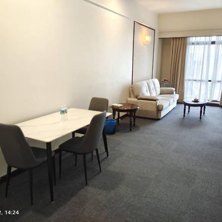 Plaza Apartment At Berjaya Times Square Kl Куала Лумпур Екстериор снимка
