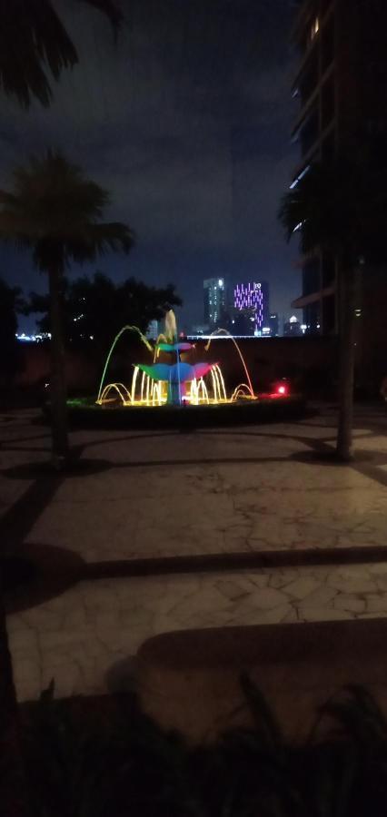 Plaza Apartment At Berjaya Times Square Kl Куала Лумпур Екстериор снимка