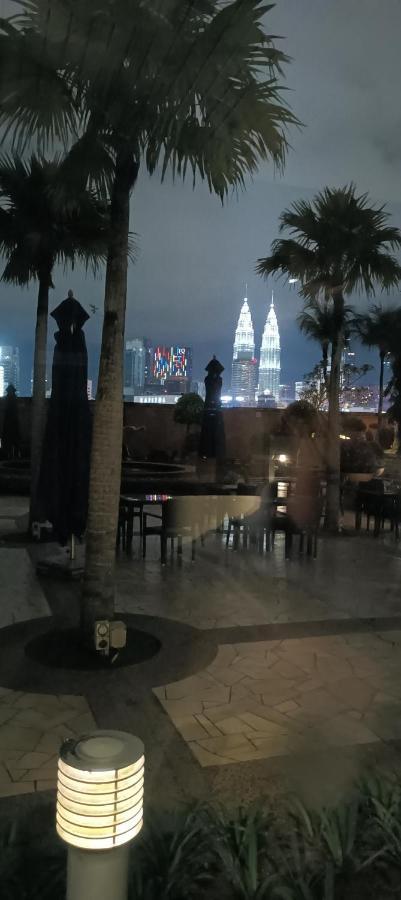 Plaza Apartment At Berjaya Times Square Kl Куала Лумпур Екстериор снимка