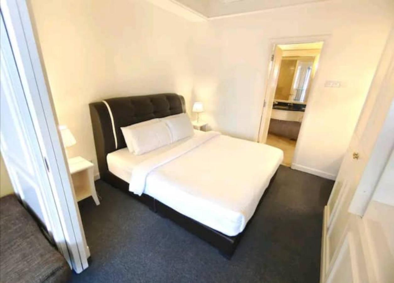 Plaza Apartment At Berjaya Times Square Kl Куала Лумпур Екстериор снимка